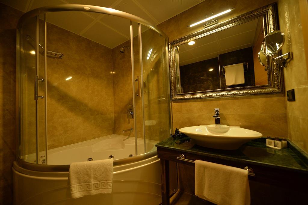 Neba Royal Hotel Samsun Phòng bức ảnh